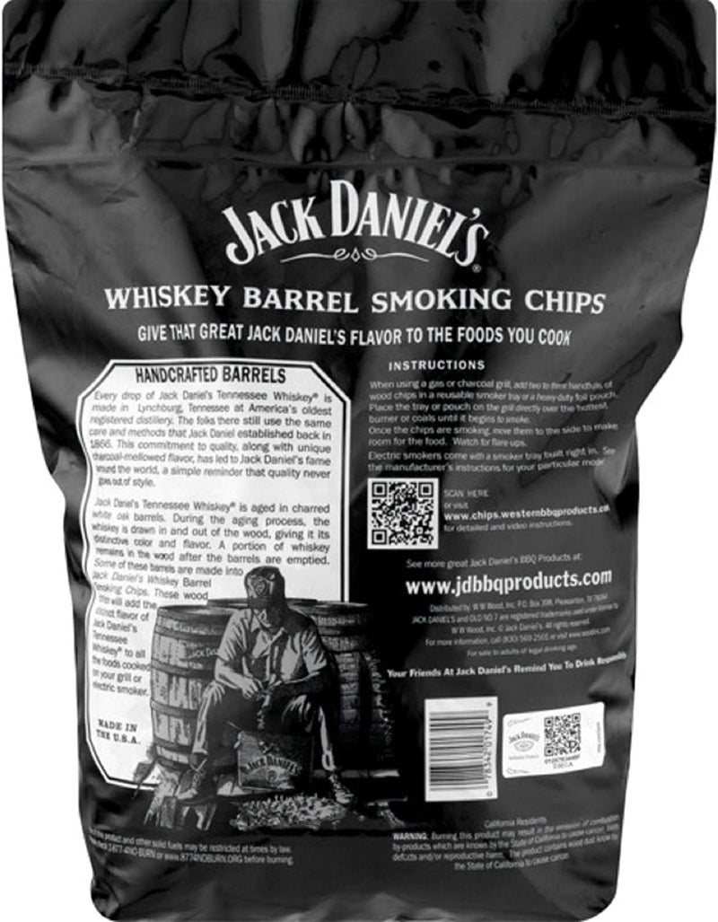 Jack Daniel's Wood Smoking Chips - 2.94 Liters of Authentic Oak Chips from Whiskey Barrels - Image 3